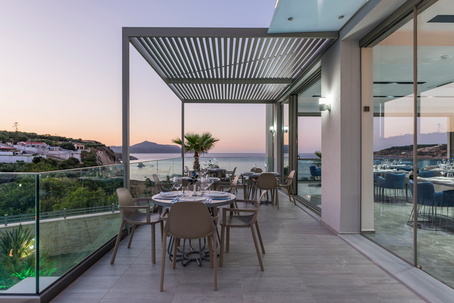 SHADING SYSTEM - GV MOTORISED OR FIXED SUNSHADE - Image 21